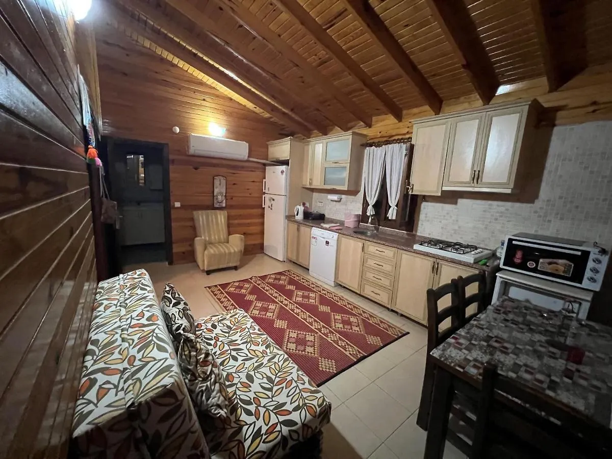 Casa de Férias Ovabuekue Ahsap Evler Vila Datça